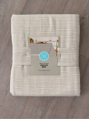New with tags! Martha Stewart Textured Rectangle Tablecloth